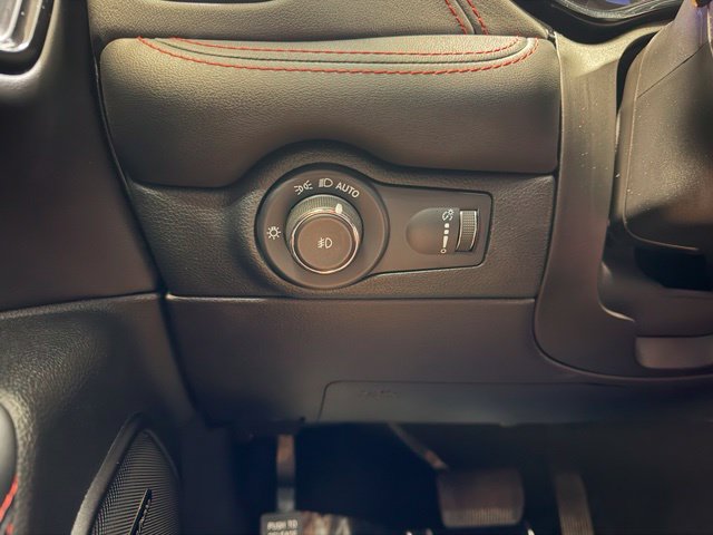 Used 2023 Dodge Durango R/T AWD/4WD image 15