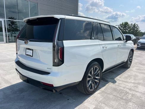 Used 2024 Cadillac Escalade Sport Platinum w/ Heavy-Duty Trailer Package AWD/4WD image 5