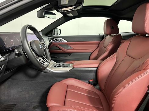 Used 2025 BMW 430i xDrive Coupe w/ M Sport Package image 4