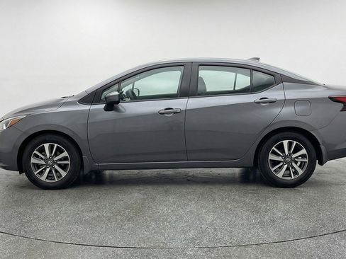 Used 2025 Nissan Versa SV FWD image 5