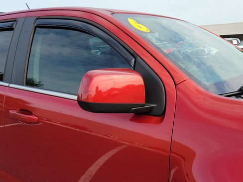 Used 2016 Chevrolet Colorado Z71 AWD/4WD image 9