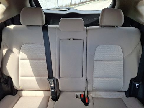 Used 2016 Hyundai Tucson SE w/ Option Group 02 image 19