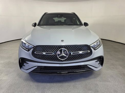 New 2026 Mercedes-Benz GLC 300 image 2