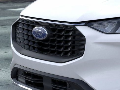 New 2026 Ford Escape SE image 17