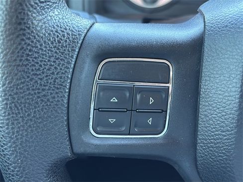 Used 2015 RAM 1500 Express image 22