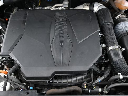 Used 2024 Hyundai Santa Fe Limited FWD image 43