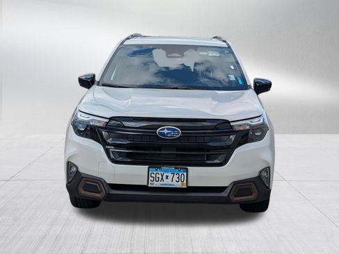 Used 2025 Subaru Forester Sport AWD/4WD image 3