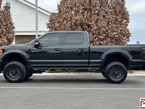 Used 2019 Ford F350 Lariat w/ Lariat Ultimate Package image 7