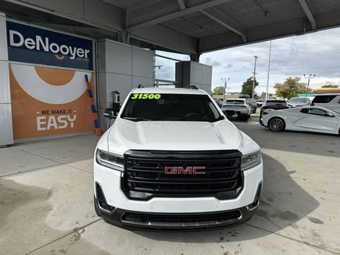 Certified 2023 GMC Acadia AT4 image 2
