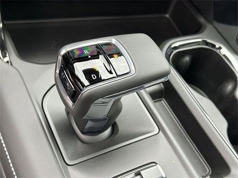 New 2026 GMC Sierra 1500 AT4X w/ AT4X AEV Edition image 14