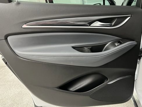 Used 2024 Buick Enclave Premium image 50