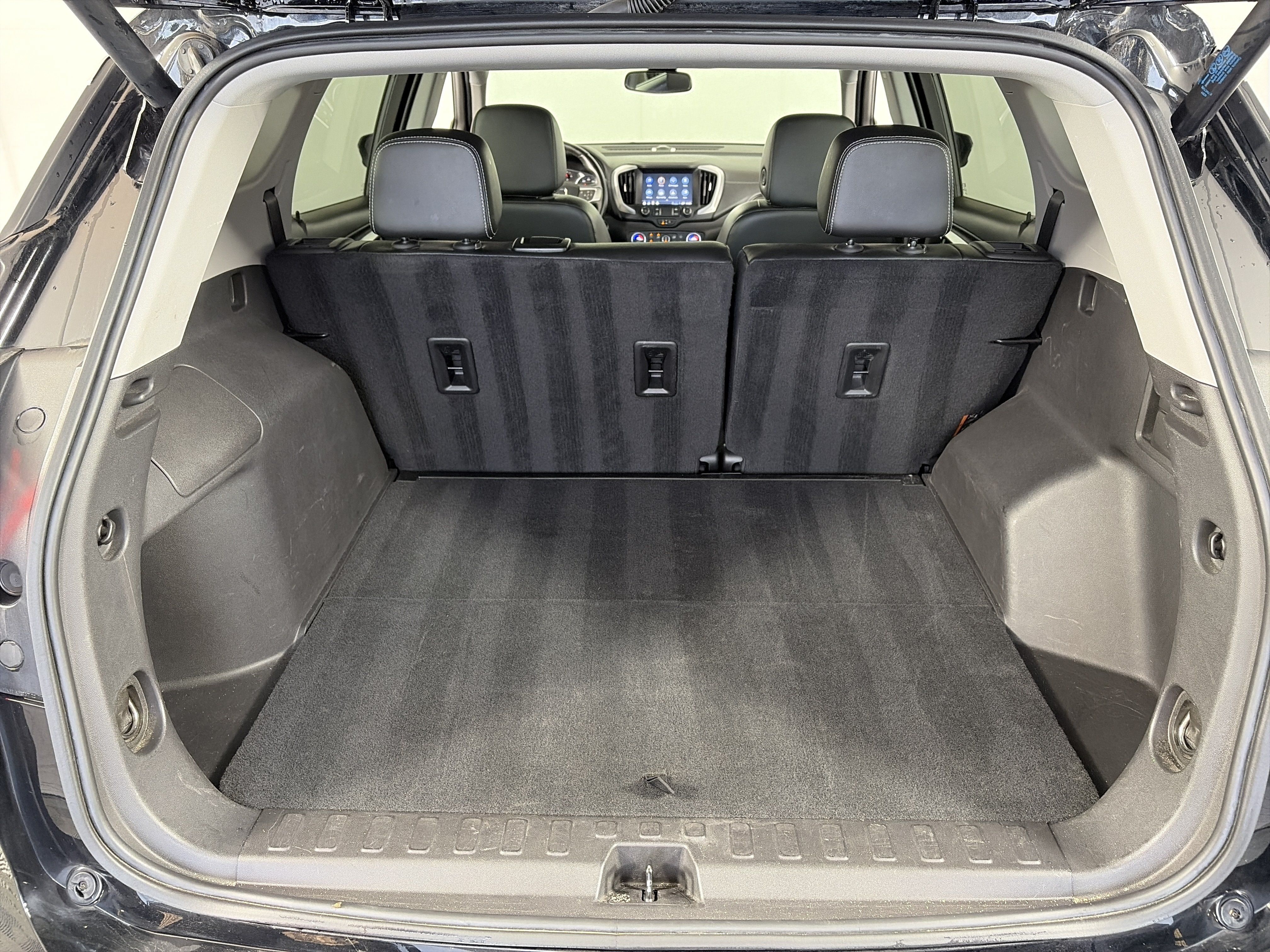 Certified 2024 GMC Terrain SLT AWD/4WD image 15