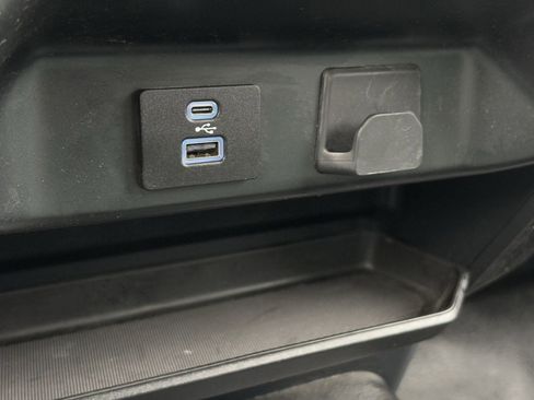 Used 2022 Ford F150 XL w/ Equipment Group 101A High RWD image 22