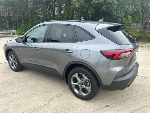 Used 2025 Ford Escape ST-Line AWD/4WD image 3