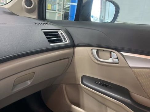 Used 2014 Honda Civic EX image 16