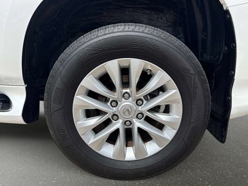 Used 2021 Lexus GX 460 Premium w/ Premium Package AWD/4WD image 36