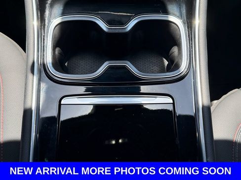 Used 2024 Chevrolet Traverse Z71 w/ Enhanced Driving Package AWD/4WD image 19