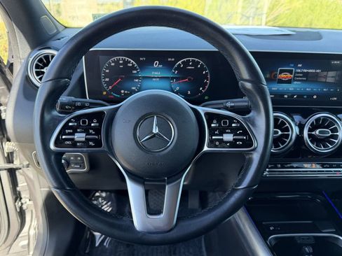 Used 2021 Mercedes-Benz GLA 250 4MATIC image 22