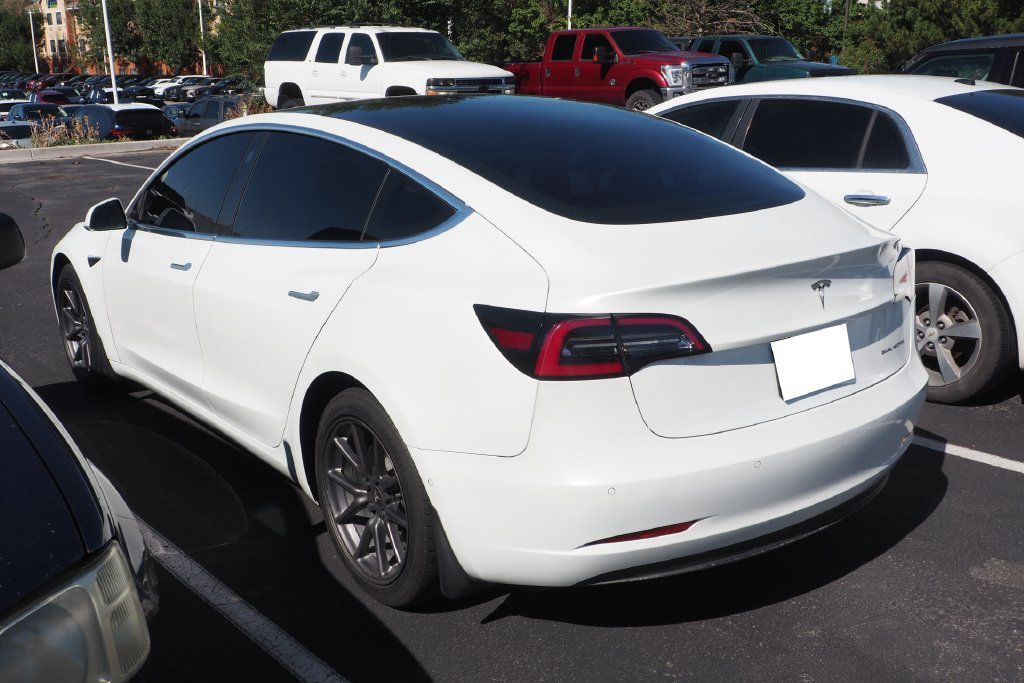 Used 2019 Tesla Model 3 Long Range AWD/4WD image 4