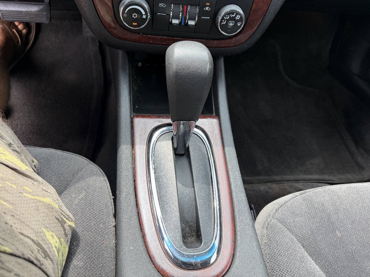 Used 2008 Chevrolet Impala LT FWD image 22