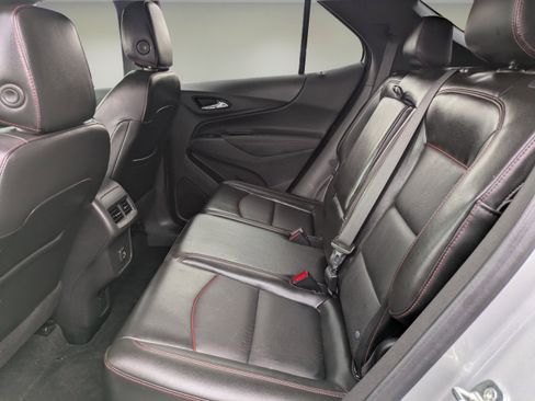 Used 2022 Chevrolet Equinox RS w/ RS Leather Package FWD image 13