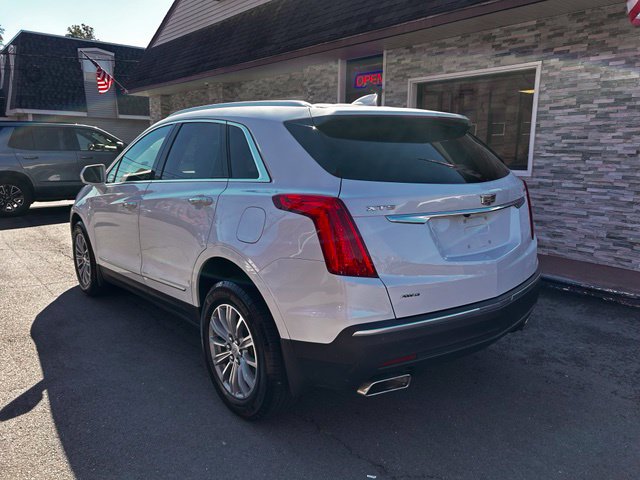 Used 2018 Cadillac XT5 Luxury w/ Driver Awareness Package AWD/4WD image 5