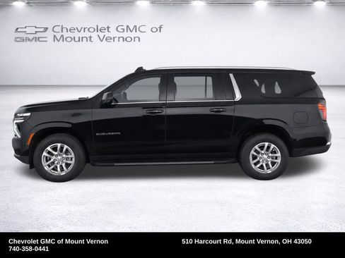 Used 2024 Chevrolet Suburban LT AWD/4WD image 26