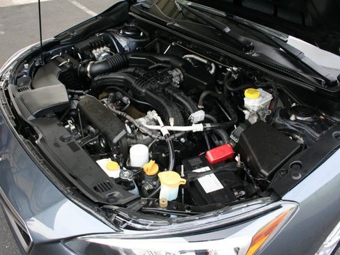 Used 2017 Subaru Impreza 2.0i Premium image 23