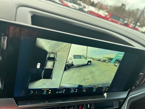 Used 2024 Chevrolet Silverado 3500 High Country w/ High Country Premium Package image 14