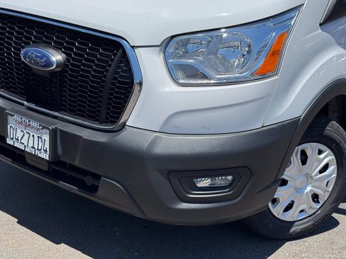 Used 2022 Ford Transit 250 Low Roof w/ Exterior Upgrade Package RWD image 3
