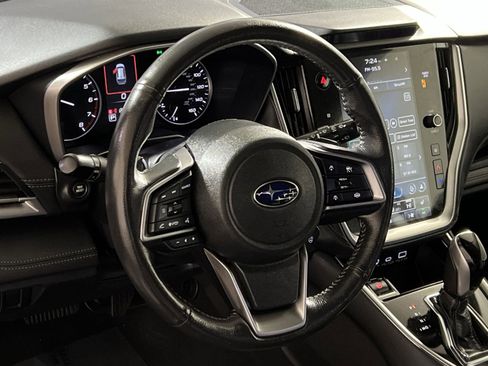 Used 2023 Subaru Outback Limited image 14