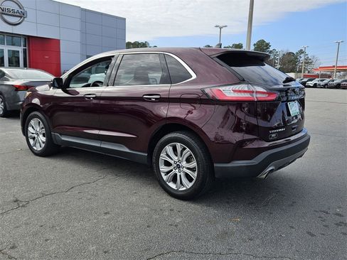 Used 2022 Ford Edge Titanium image 6
