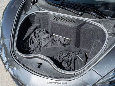 Used 2018 McLaren 570S Spider image 40