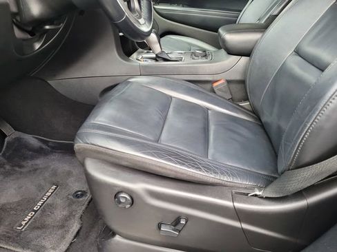 Certified 2019 Jeep Grand Cherokee Limited image 17