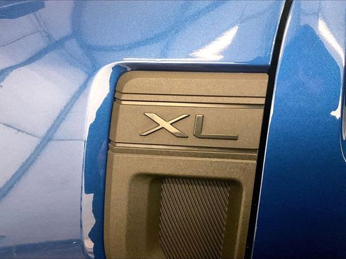 Used 2023 Ford Maverick XL image 13