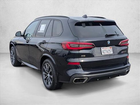 Certified 2022 BMW X5 M50i image 8