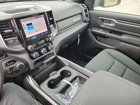 New 2026 RAM 1500 Big Horn AWD/4WD image 12