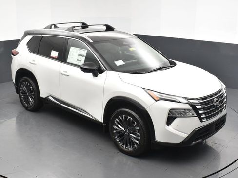 New 2026 Nissan Rogue Platinum w/ Platinum Premium Package image 27