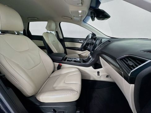 Used 2022 Ford Edge Titanium AWD/4WD image 35