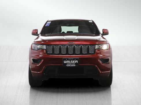 Used 2019 Jeep Grand Cherokee Altitude image 8