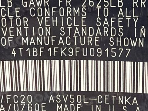 Used 2015 Toyota Camry LE FWD image 31