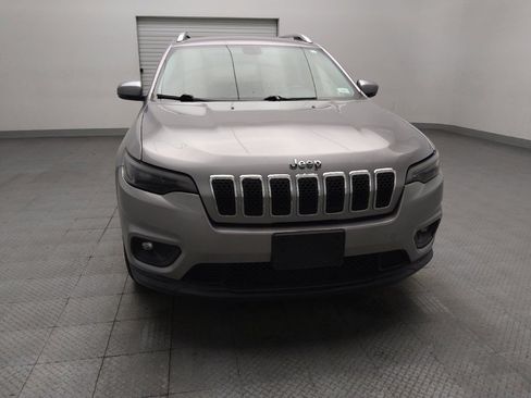 Used 2019 Jeep Cherokee Latitude Plus FWD image 14