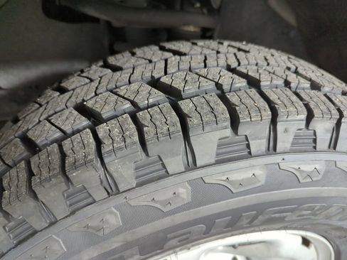 Used 2011 Toyota Tacoma PreRunner image 22