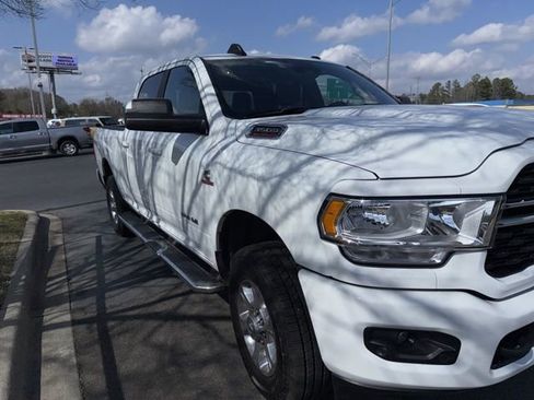 Used 2022 RAM 3500 Big Horn w/ Level C Equiment Group image 2