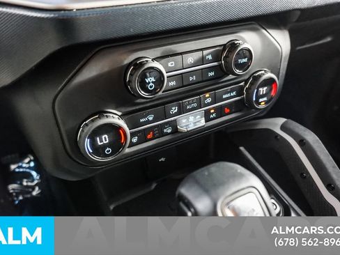 Used 2023 Ford Bronco Outer Banks AWD/4WD image 38