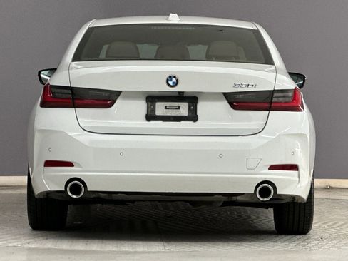 Certified 2023 BMW 330i Sedan w/ Convenience Package image 9