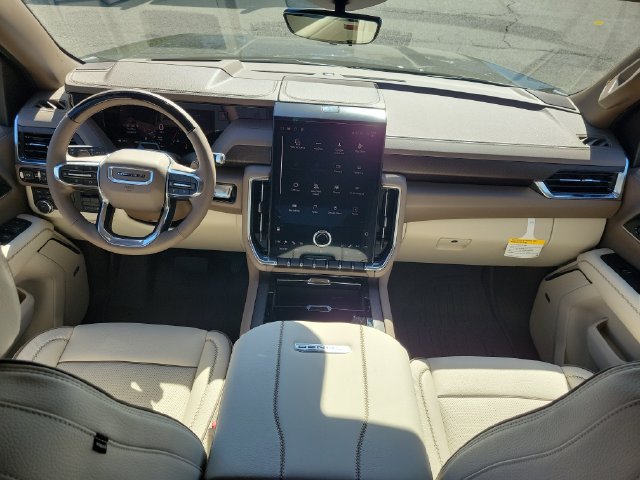 New 2027 GMC Yukon Denali w/ Denali Reserve Package AWD/4WD image 8