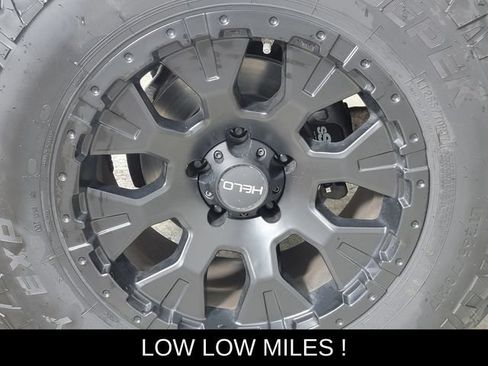 Used 2016 Jeep Wrangler Sport AWD/4WD image 11