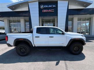 New 2026 GMC Canyon AT4X w/ AT4X AEV Edition AWD/4WD video 2
