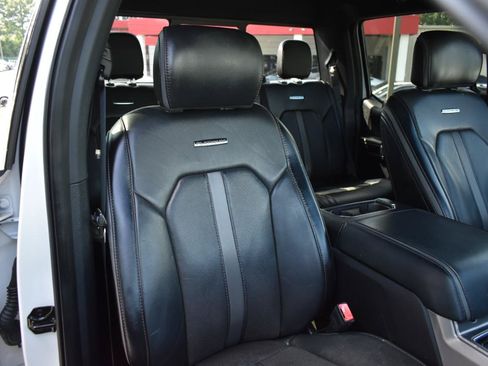 Used 2019 Ford F150 Platinum RWD image 29